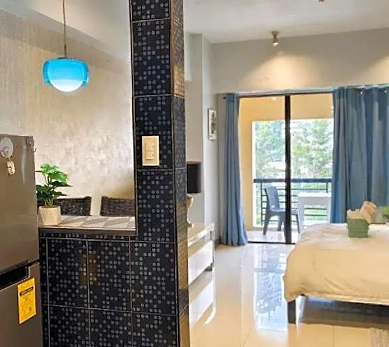 Greenbelt Rosendale By Christine Ph 1br