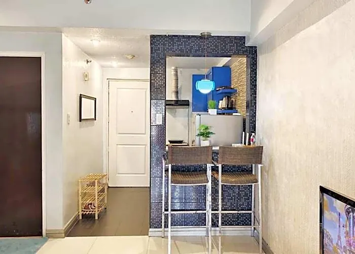Greenbelt Rosendale By Christine Ph 1br 5*