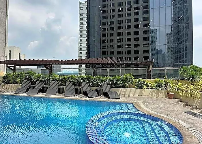 Greenbelt Rosendale By Christine Ph 1br 5*
